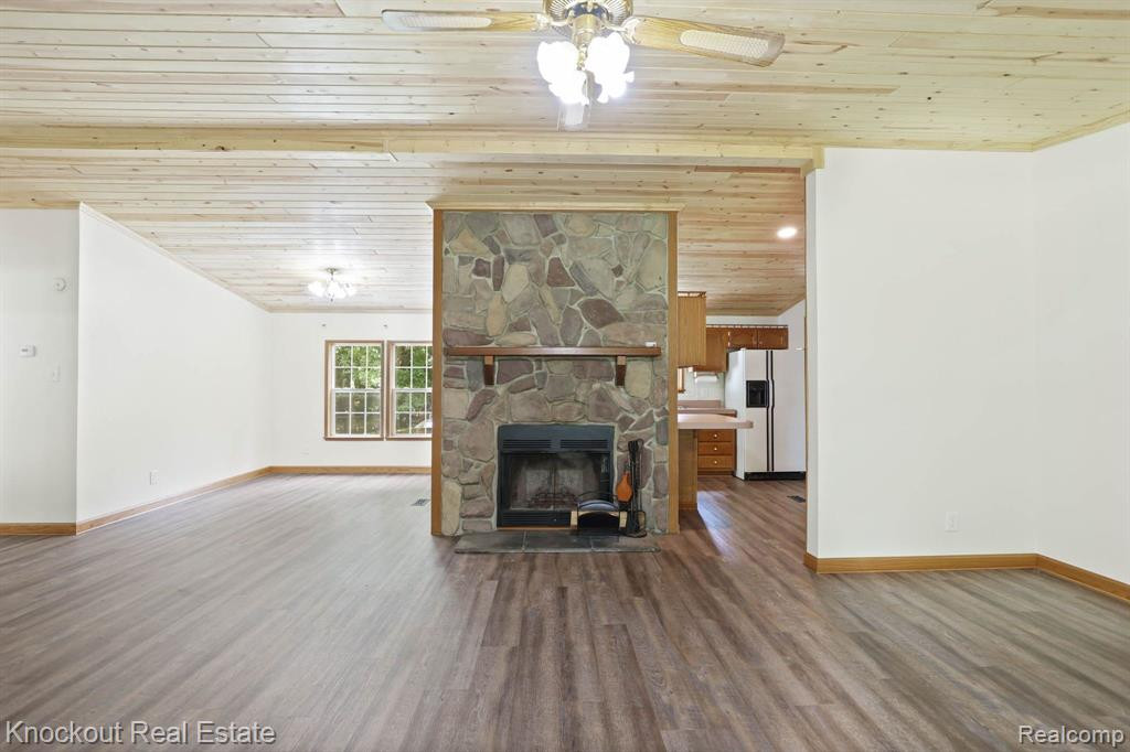 5784 ORMES Road, Vassar, MI 48768 — Photo 16