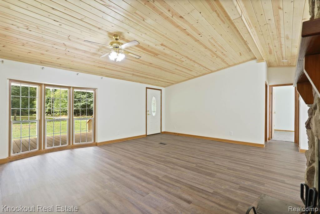 5784 ORMES Road, Vassar, MI 48768 — Photo 23