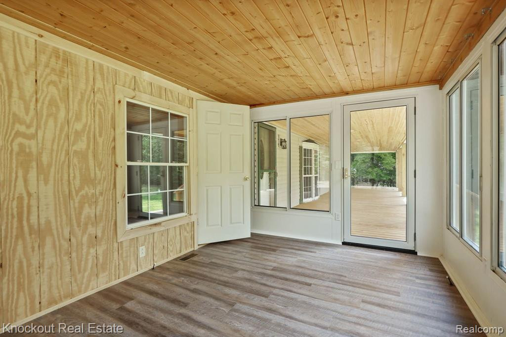 5784 ORMES Road, Vassar, MI 48768 — Photo 33