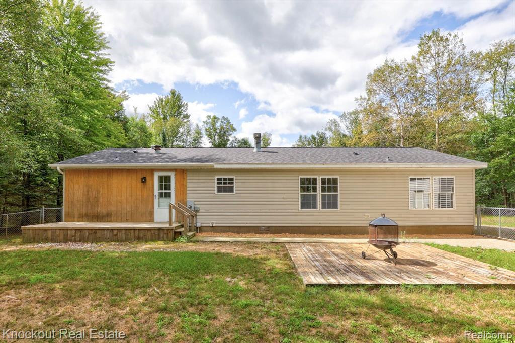 5784 ORMES Road, Vassar, MI 48768 — Photo 42