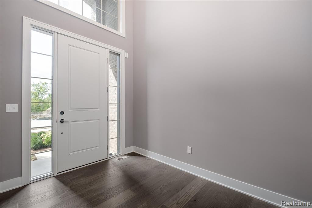 4874 Adler Court, Troy, MI 48085 — Photo 5