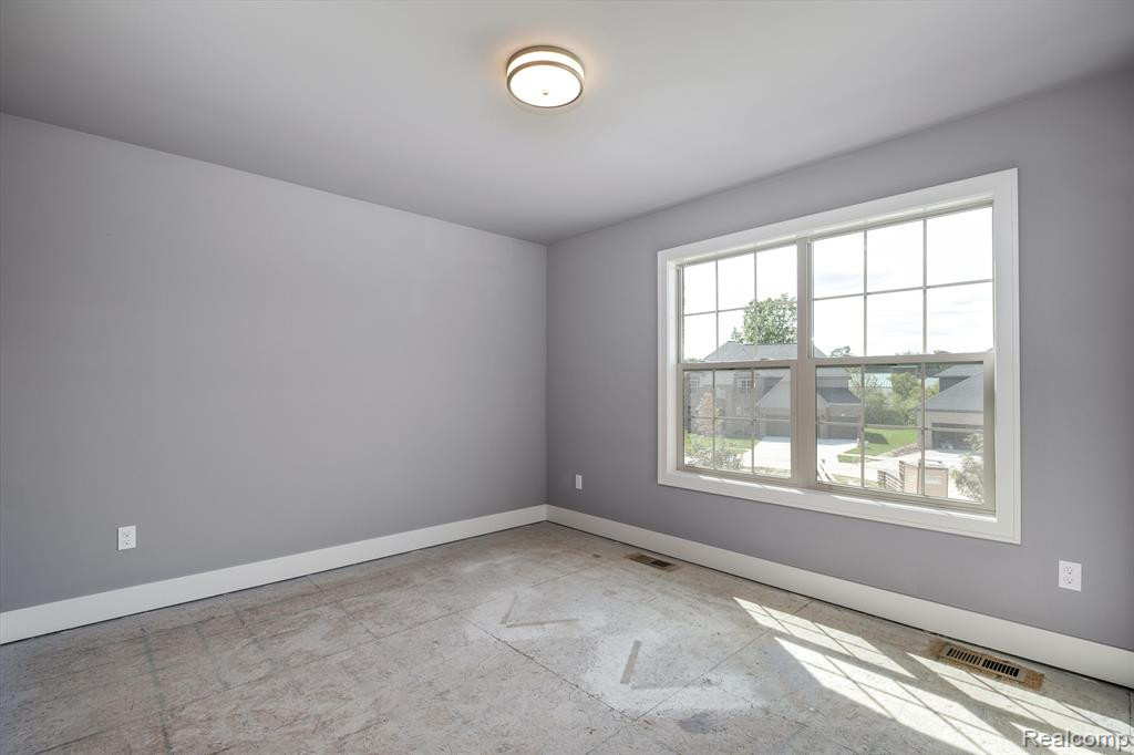 4874 Adler Court, Troy, MI 48085 — Photo 10