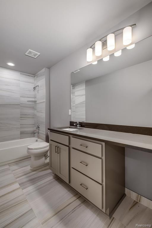 4874 Adler Court, Troy, MI 48085 — Photo 14