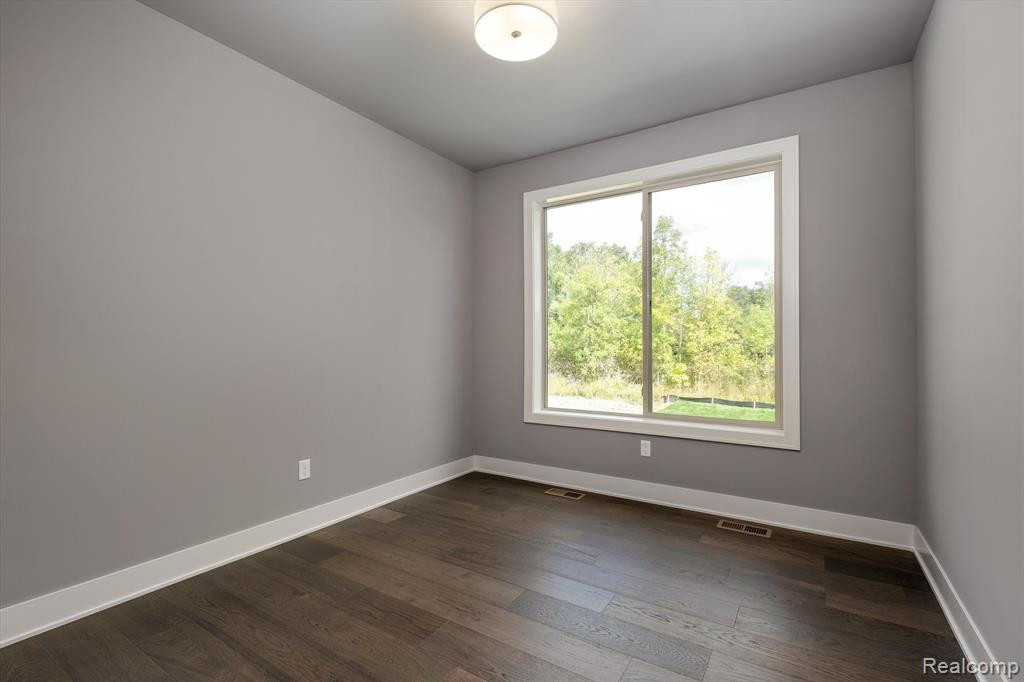 4874 Adler Court, Troy, MI 48085 — Photo 23