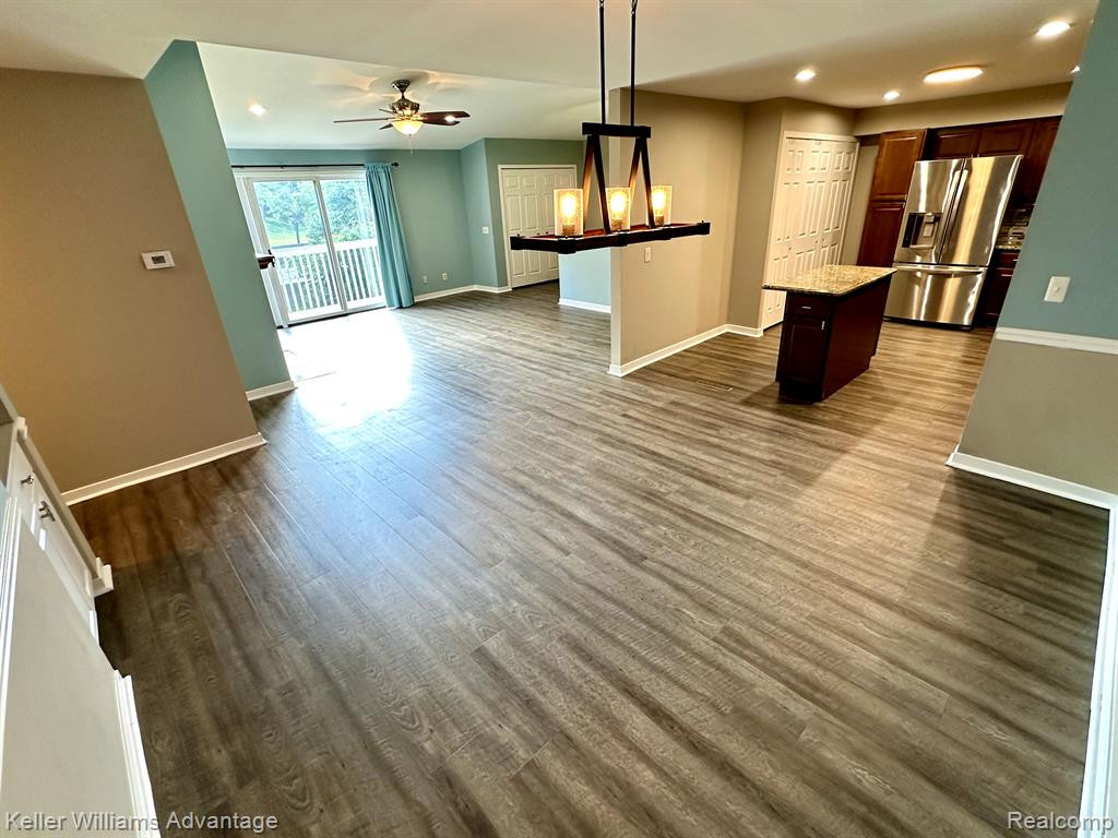 6570 MAPLE LAKES DR Drive, West Bloomfield, MI — Photo 4