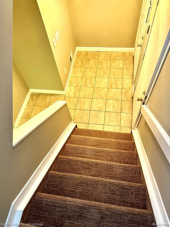 6570 MAPLE LAKES DR Drive, West Bloomfield, MI — Photo 44
