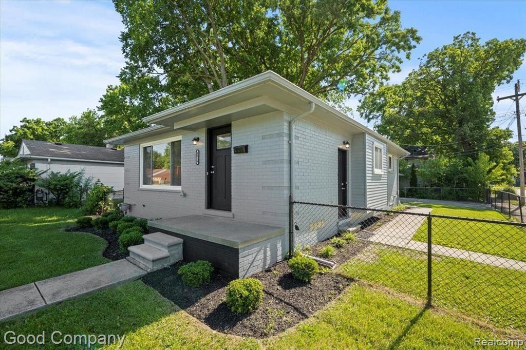 4014 GREENFIELD Road, Berkley, MI 48072 — Photo 3