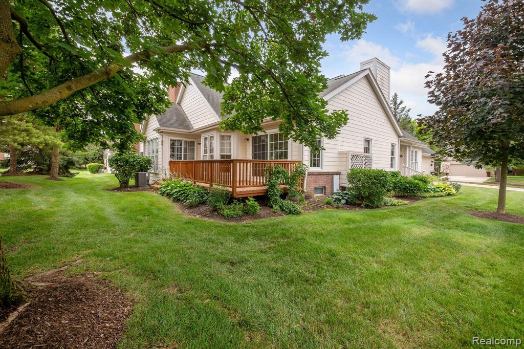 39837 EAGLE TRACE Drive, Northville, MI 48168 — Photo 3