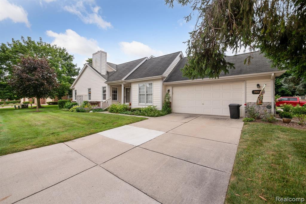 39837 EAGLE TRACE Drive, Northville, MI 48168 — Photo 9