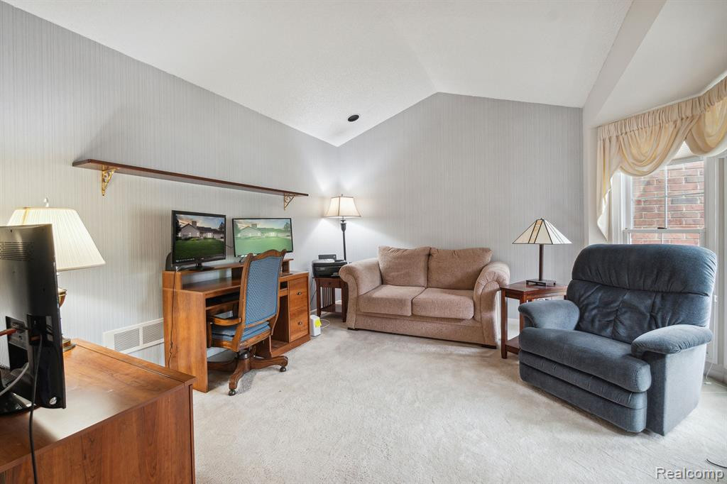 39837 EAGLE TRACE Drive, Northville, MI 48168 — Photo 25