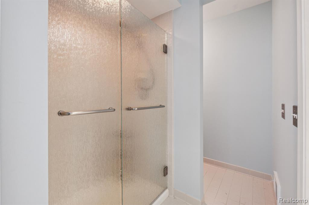 39837 EAGLE TRACE Drive, Northville, MI 48168 — Photo 33
