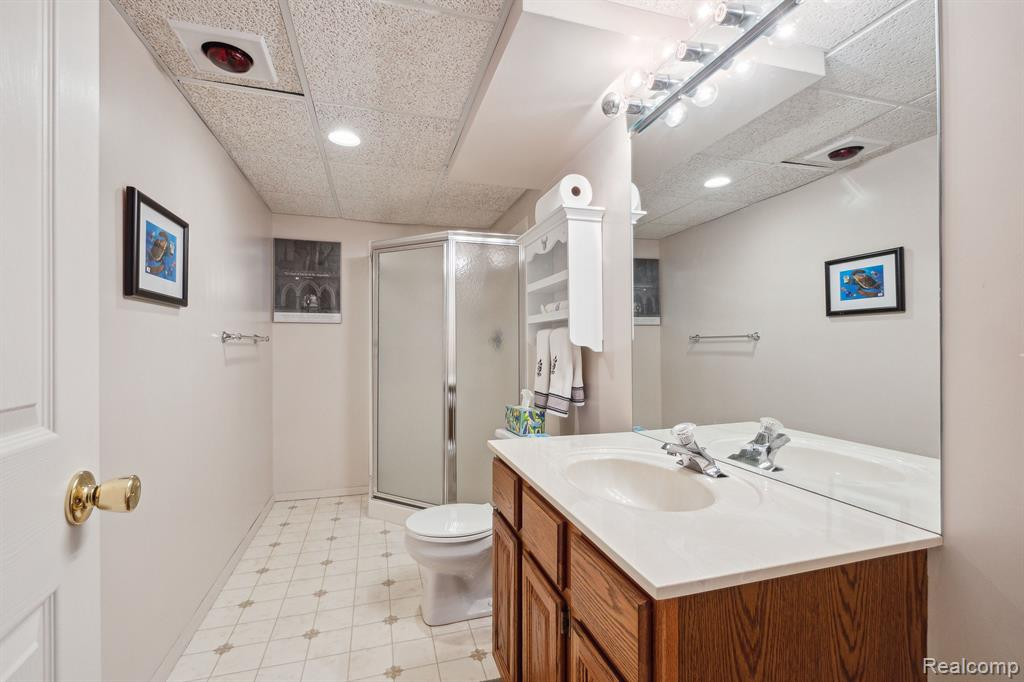 39837 EAGLE TRACE Drive, Northville, MI 48168 — Photo 40