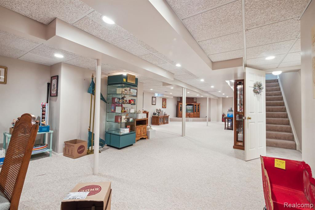 39837 EAGLE TRACE Drive, Northville, MI 48168 — Photo 41
