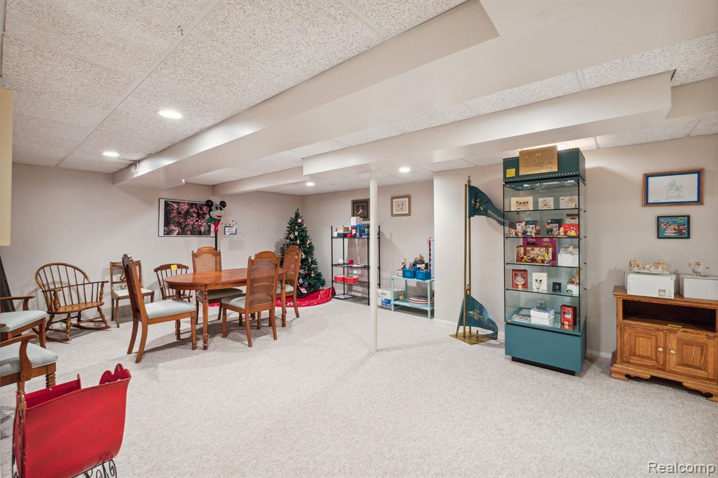 39837 EAGLE TRACE Drive, Northville, MI 48168 — Photo 46