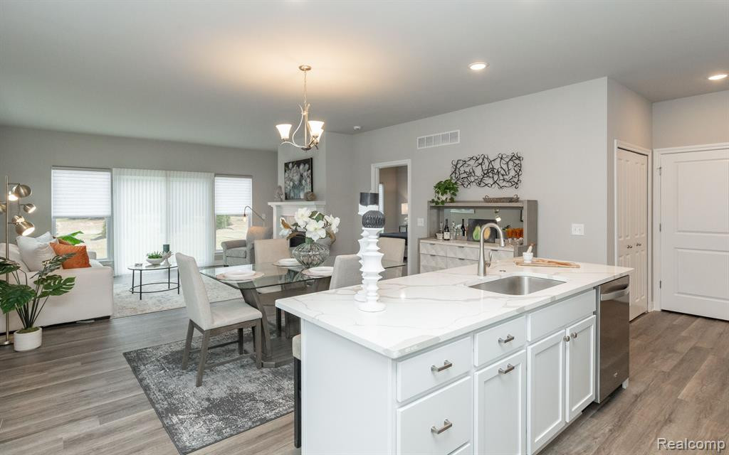709 Ander Lane, 93, White Lake, MI — Photo 5