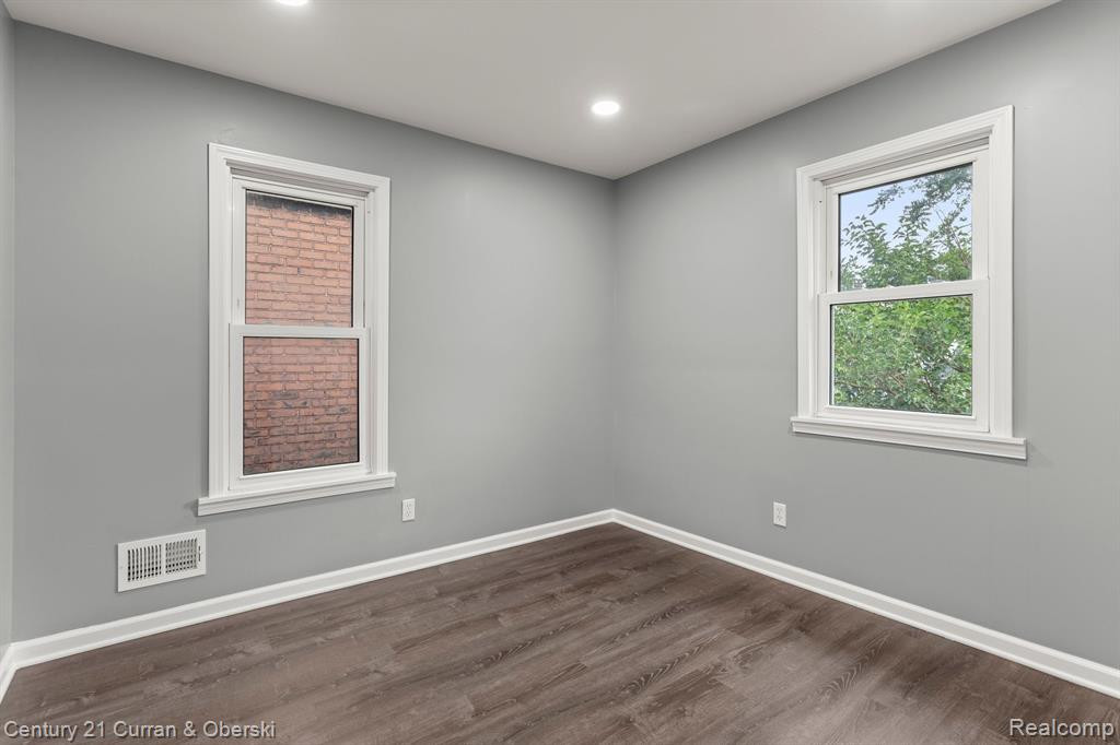 2106 MORRELL Street, Detroit, MI 48209 — Photo 28