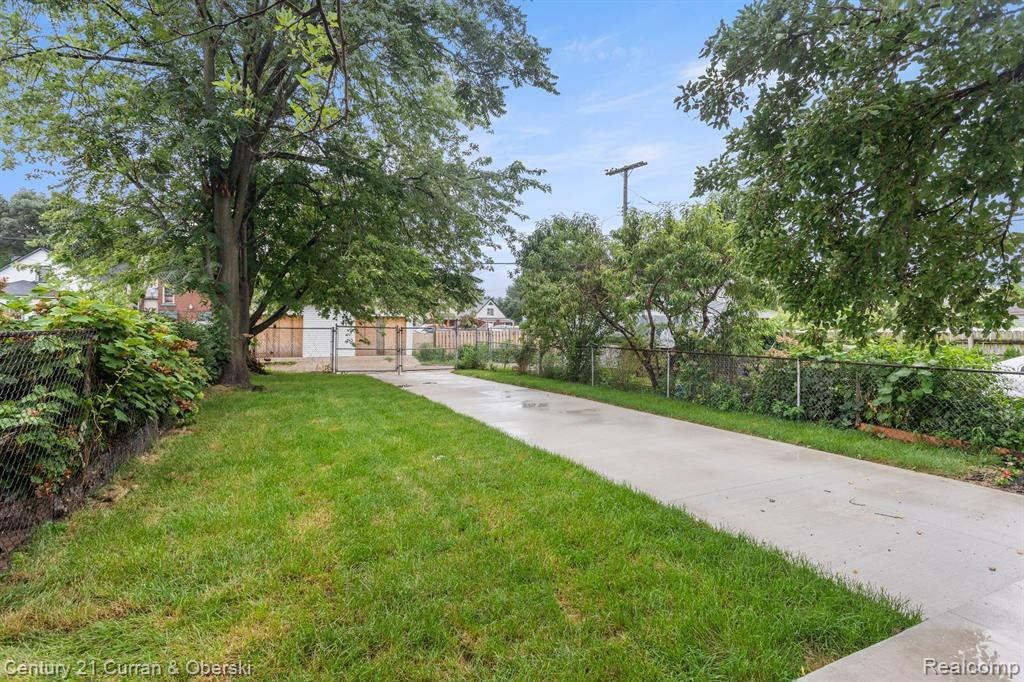 2106 MORRELL Street, Detroit, MI 48209 — Photo 34