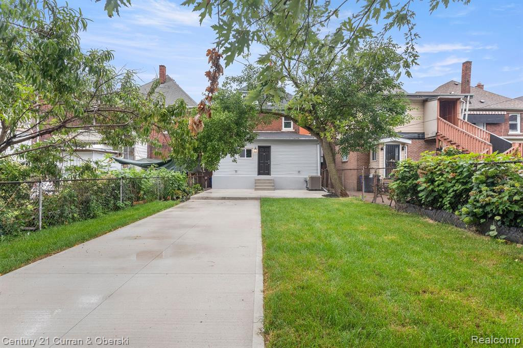 2106 MORRELL Street, Detroit, MI 48209 — Photo 35