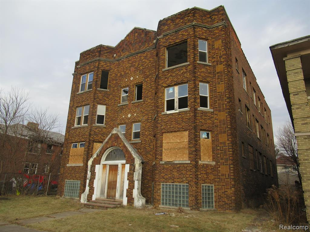 9440 SAVERY Street, Detroit, MI 48206 — Photo 2