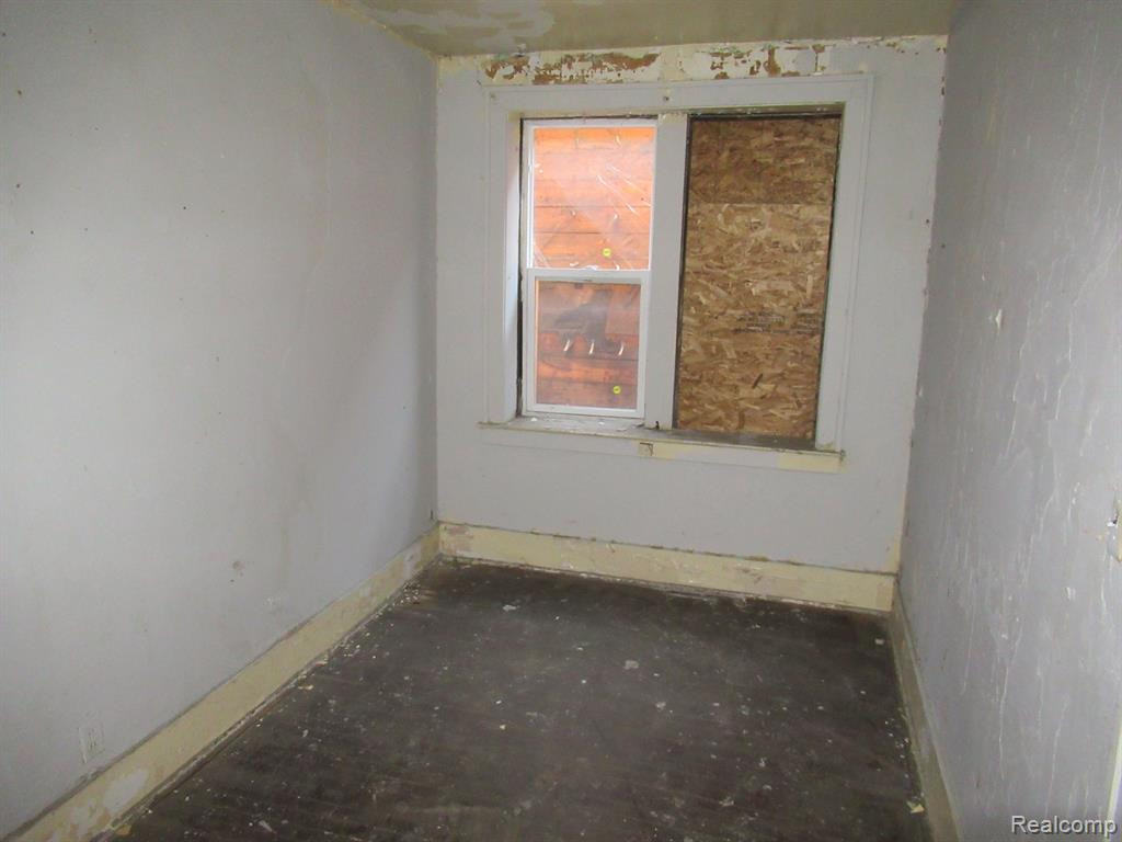 9440 SAVERY Street, Detroit, MI 48206 — Photo 5