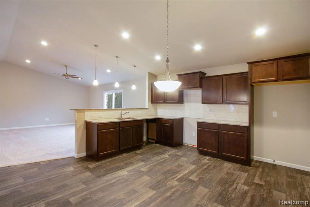 440 WINDY, Flushing, MI 48433 — Photo 11