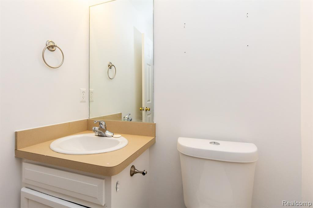6215 CLUBHOUSE Way, Swartz Creek, MI 48473 — Photo 16