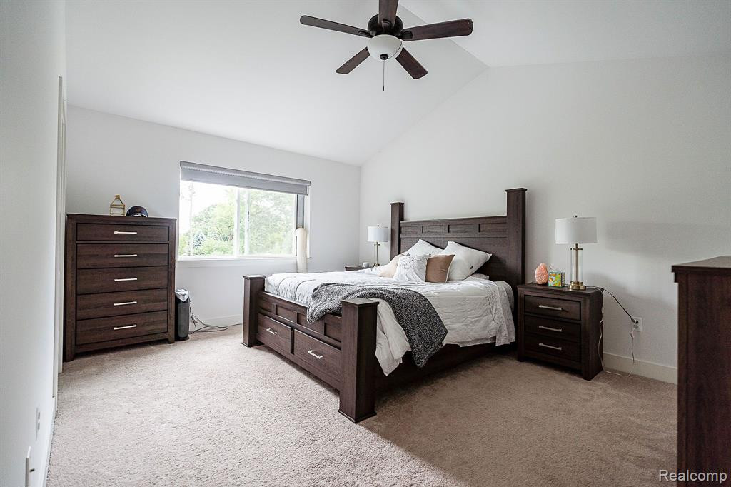 500 HERITAGE RIDGE Drive, Milford, MI 48381 — Photo 21