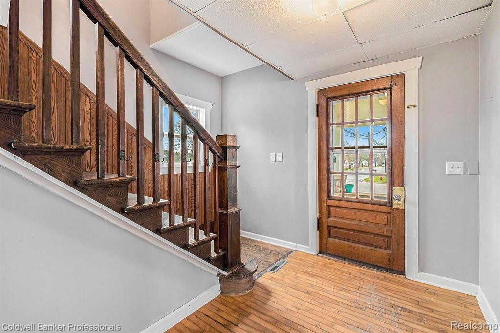 6702 WASHINGTON Street, North Branch, MI 48461 — Photo 4