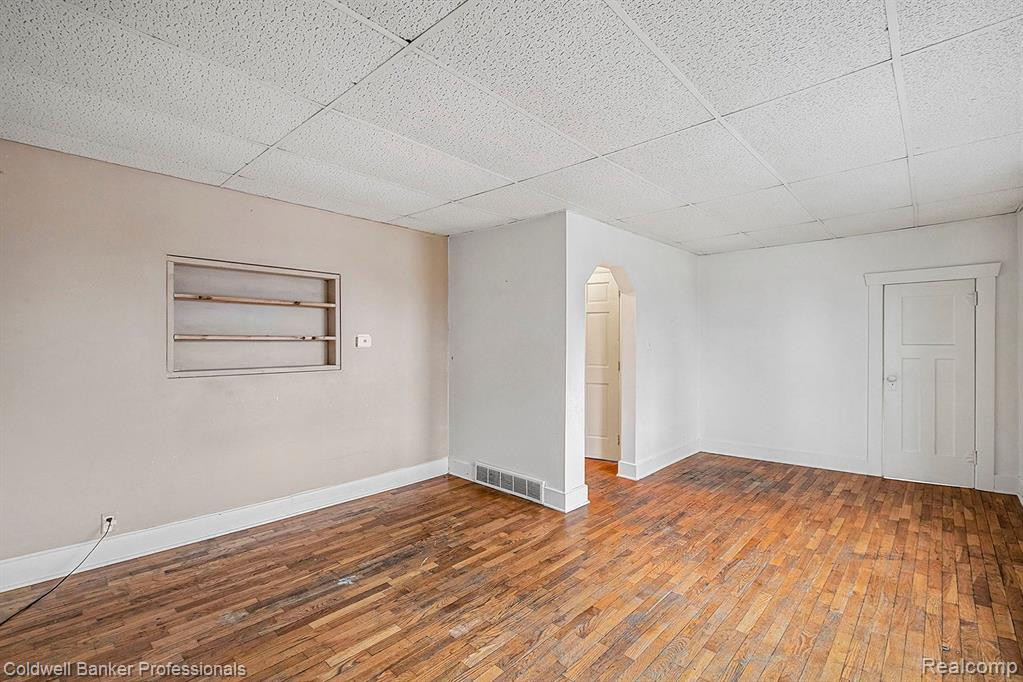 6702 WASHINGTON Street, North Branch, MI 48461 — Photo 26
