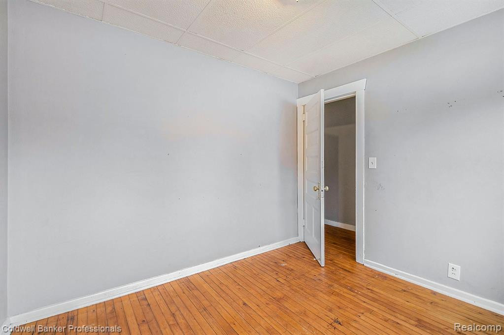 6702 WASHINGTON Street, North Branch, MI 48461 — Photo 29