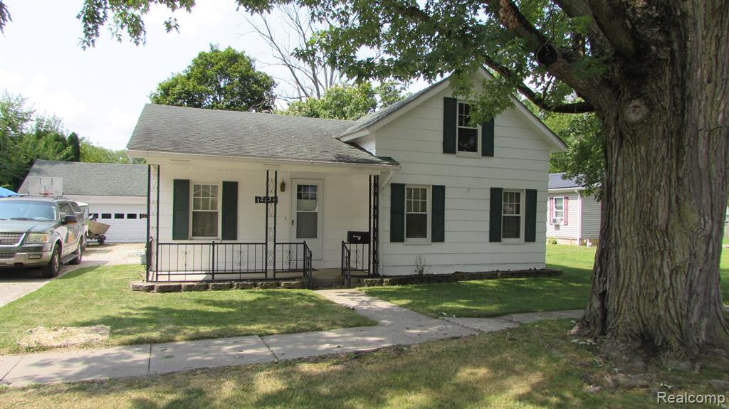 12735 CRANE Street, Carleton, MI 48117 — Photo 2