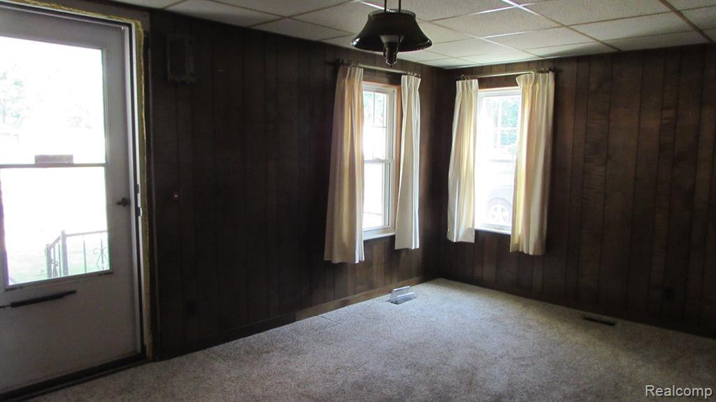 12735 CRANE Street, Carleton, MI 48117 — Photo 8