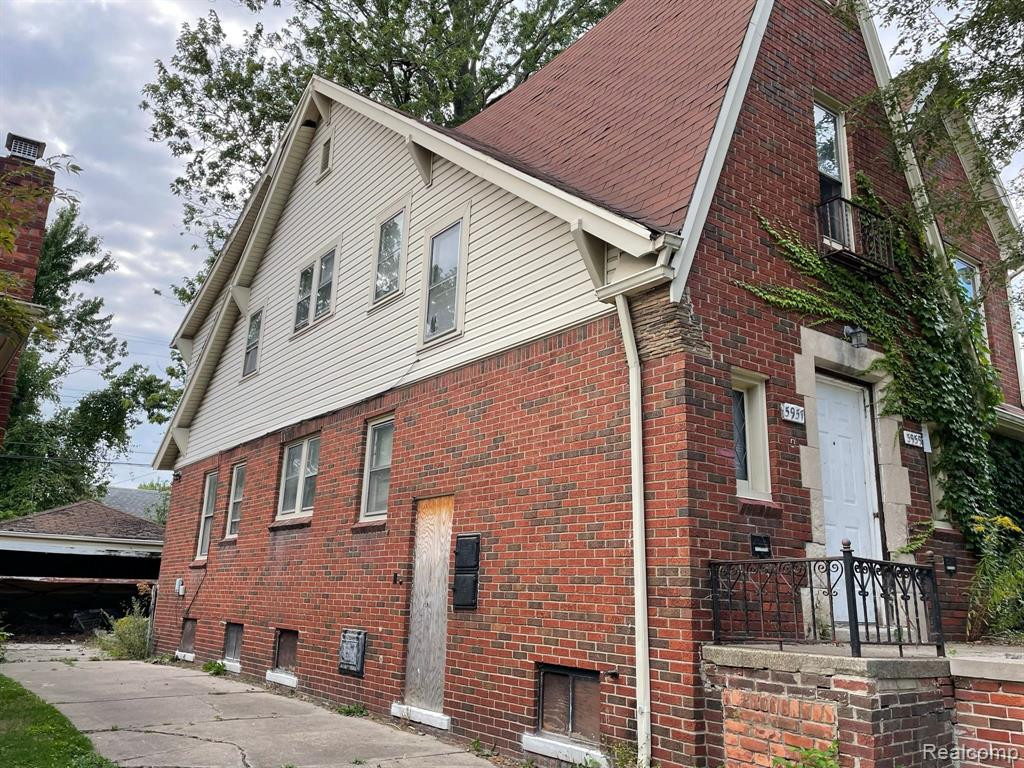 5957 OLDTOWN Street, Detroit, MI 48224 — Photo 6
