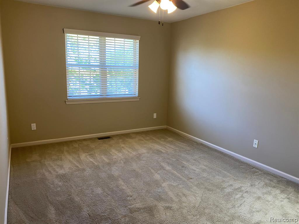 683 RIVER PARK VILLAGE Boulevard, Northville, MI 48167 — Photo 12