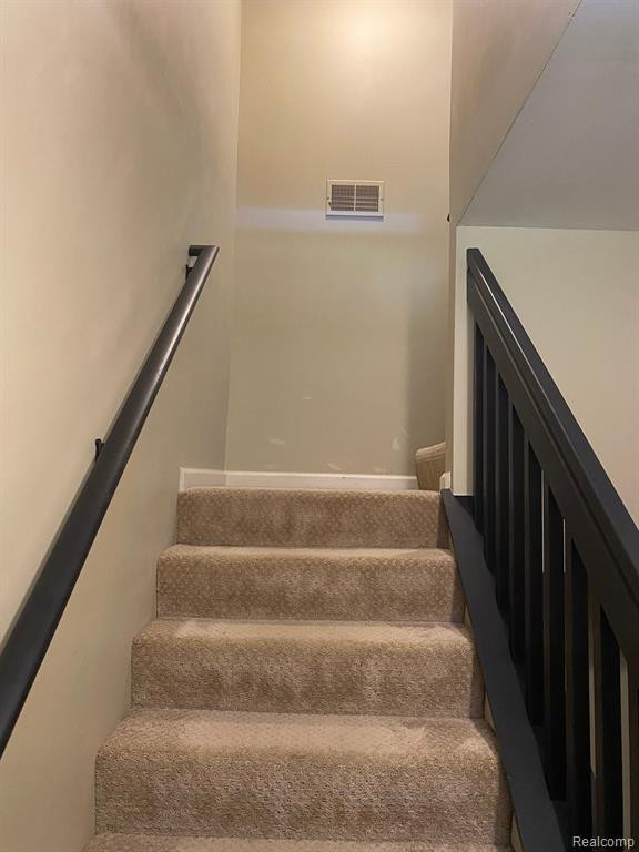 683 RIVER PARK VILLAGE Boulevard, Northville, MI 48167 — Photo 17