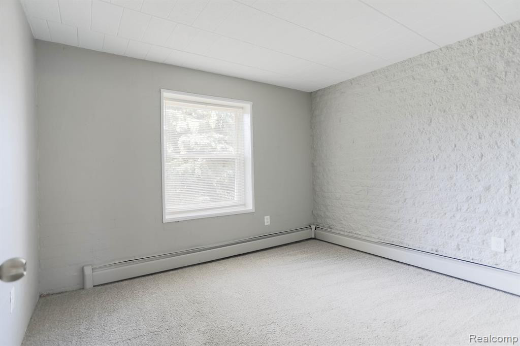 99 FLORAL Avenue, Mount Clemens, MI 48043 — Photo 20