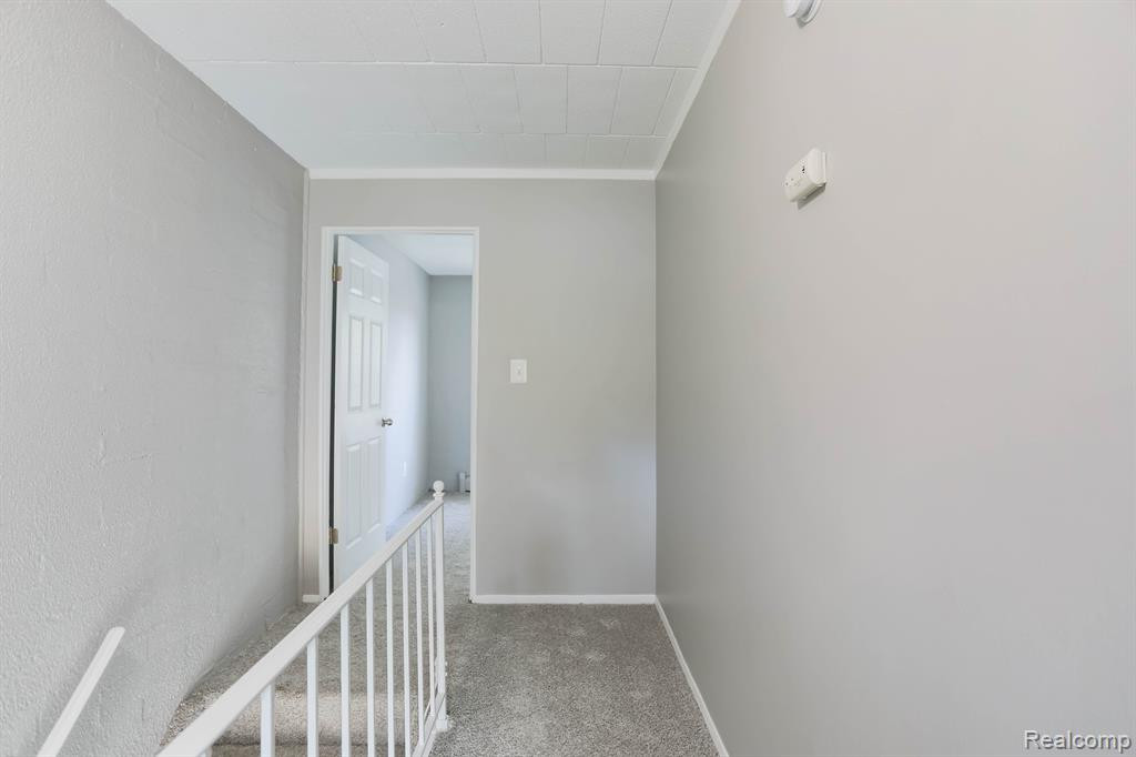 99 FLORAL Avenue, Mount Clemens, MI 48043 — Photo 29