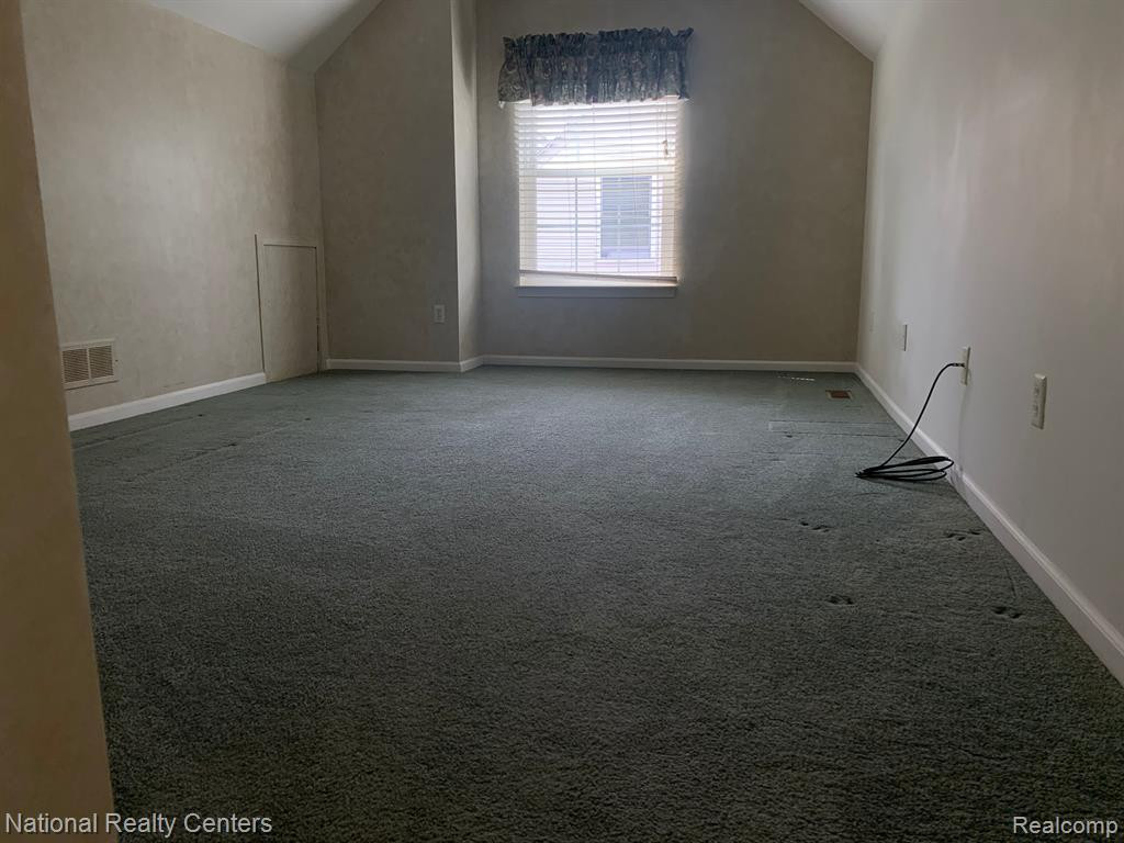 4441 HUNTERS Circle E, Canton, MI 48188 — Photo 8