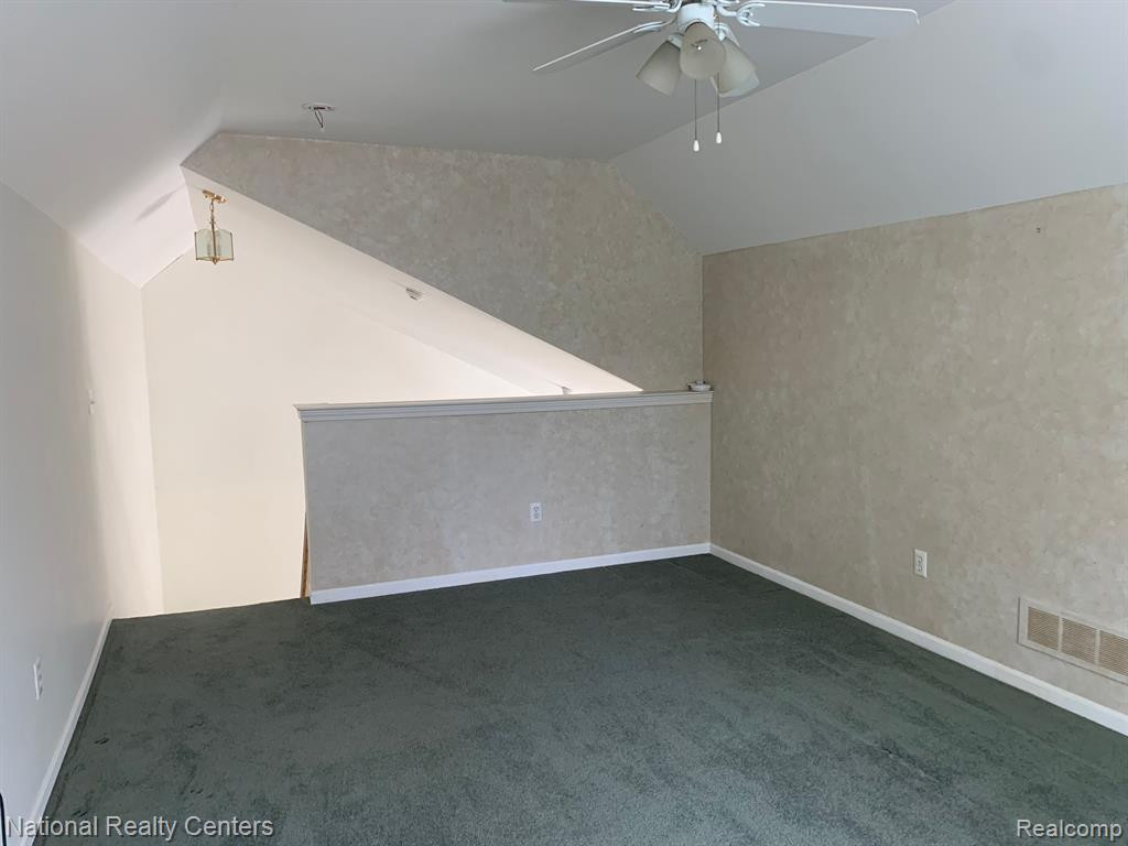 4441 HUNTERS Circle E, Canton, MI 48188 — Photo 9