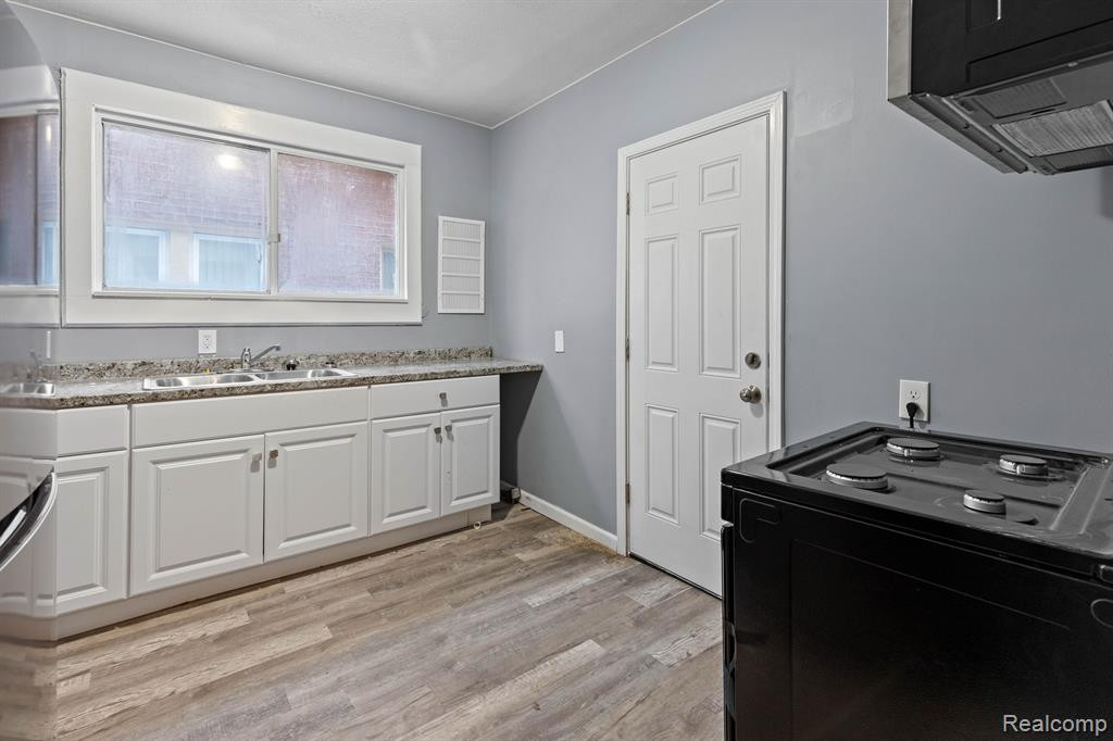4310 TYLER Street, Detroit, MI 48238 — Photo 8