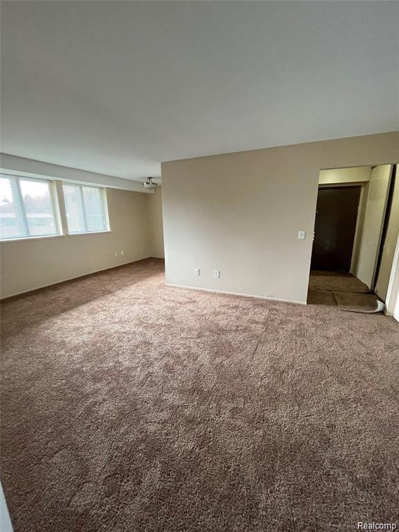 30056 W 12 MILE Road, 73, Farmington Hills, MI 48334 — Photo 4