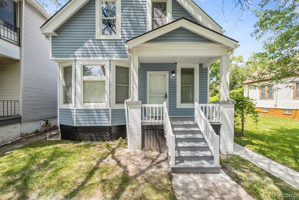 3569 E Ferry Street, Detroit, MI 48211 — front exterior