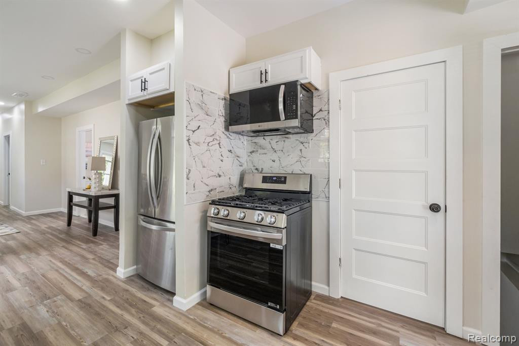 3569 E Ferry Street, Detroit, MI 48211 — Photo 19