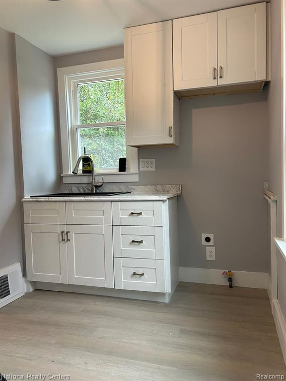 7385 EVERGREEN Avenue, Detroit, MI 48228 — Photo 5