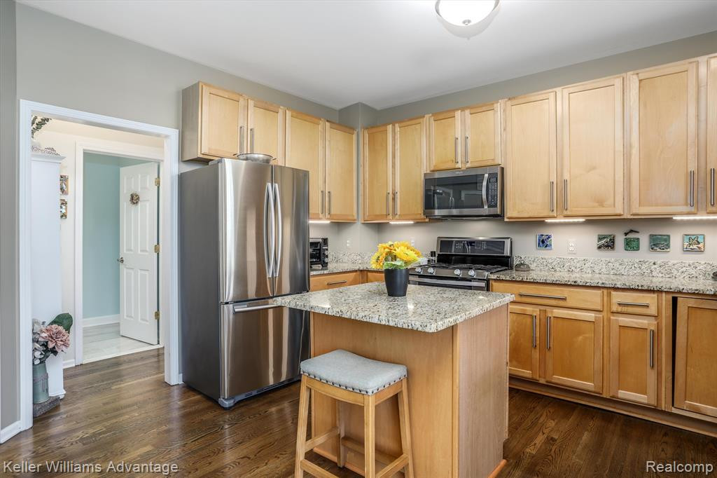 41741 MITCHELL Road, Novi, MI 48377 — Photo 13