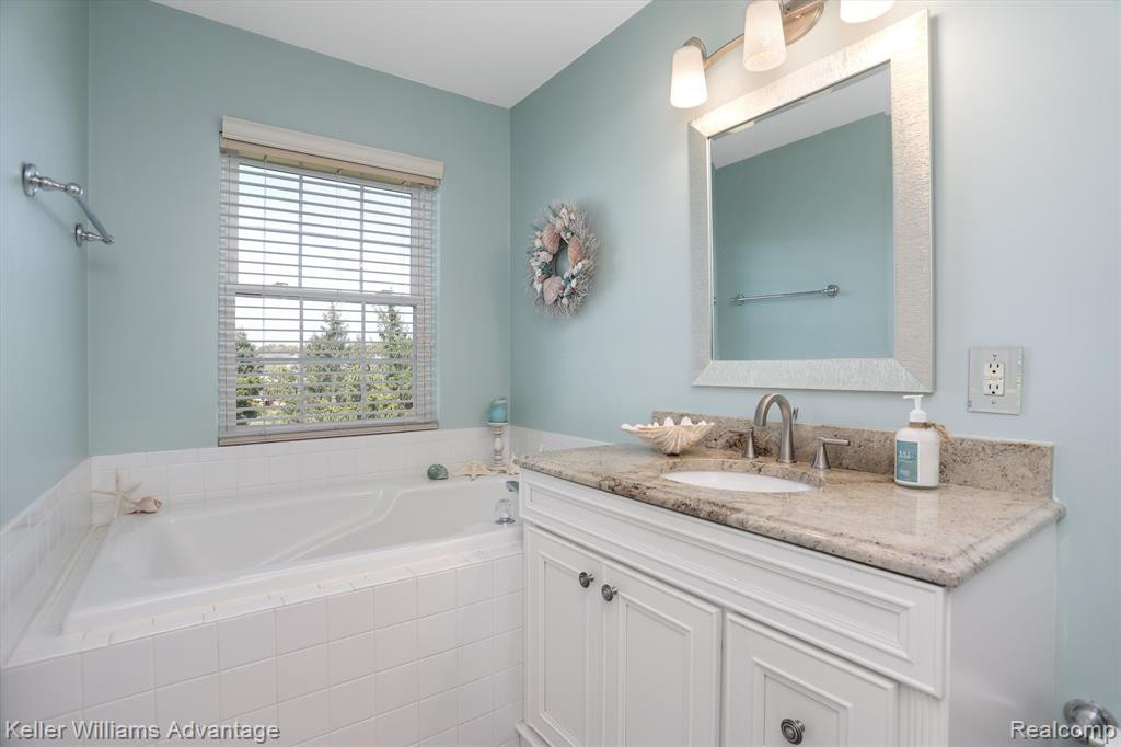 41741 MITCHELL Road, Novi, MI 48377 — Photo 23