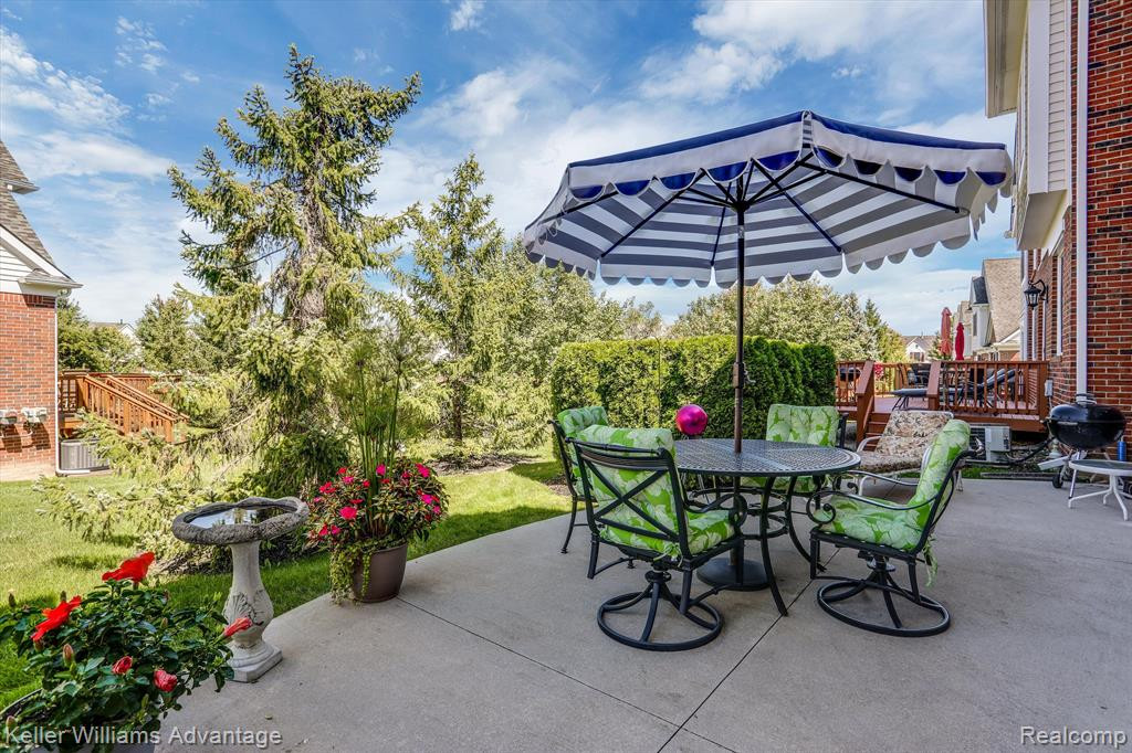 41741 MITCHELL Road, Novi, MI 48377 — Photo 31