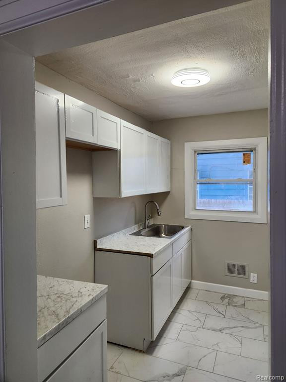 6491 RUTLAND Street, Detroit, MI 48228 — Photo 10