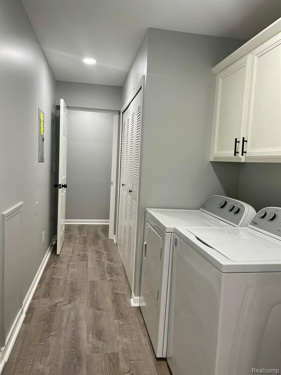 42927 RICHMOND Drive, Sterling Heights, MI 48313 — Photo 8