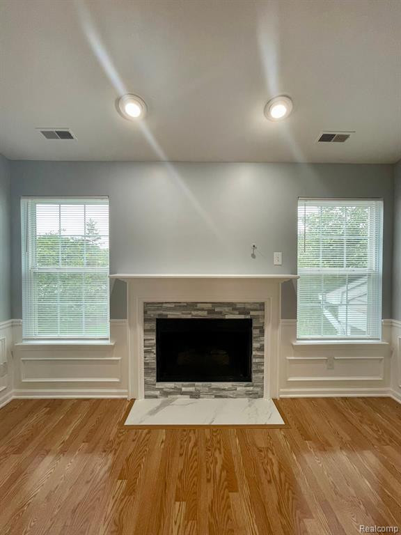 42927 RICHMOND Drive, Sterling Heights, MI 48313 — Photo 19